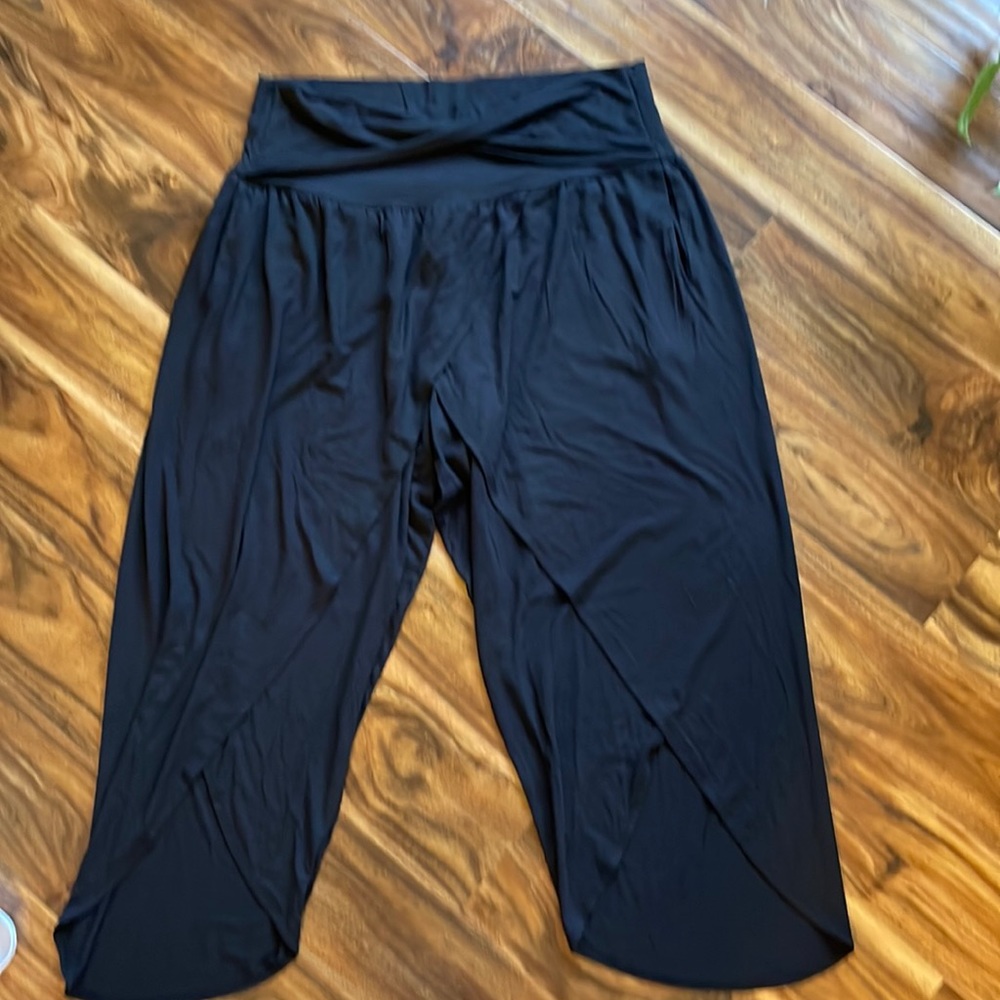 Athleta wrap pants. EUC size 1X